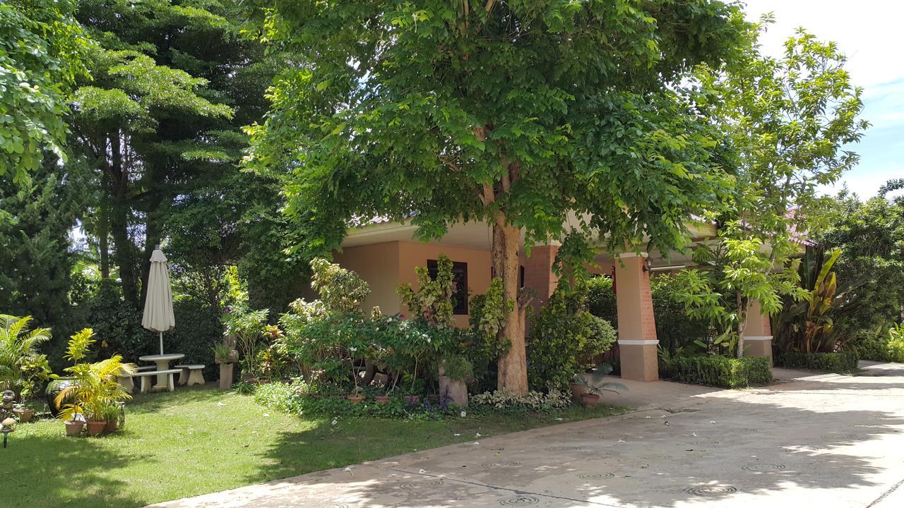 Garden Corner Resort & Hotel 피차눌로크 외부 사진
