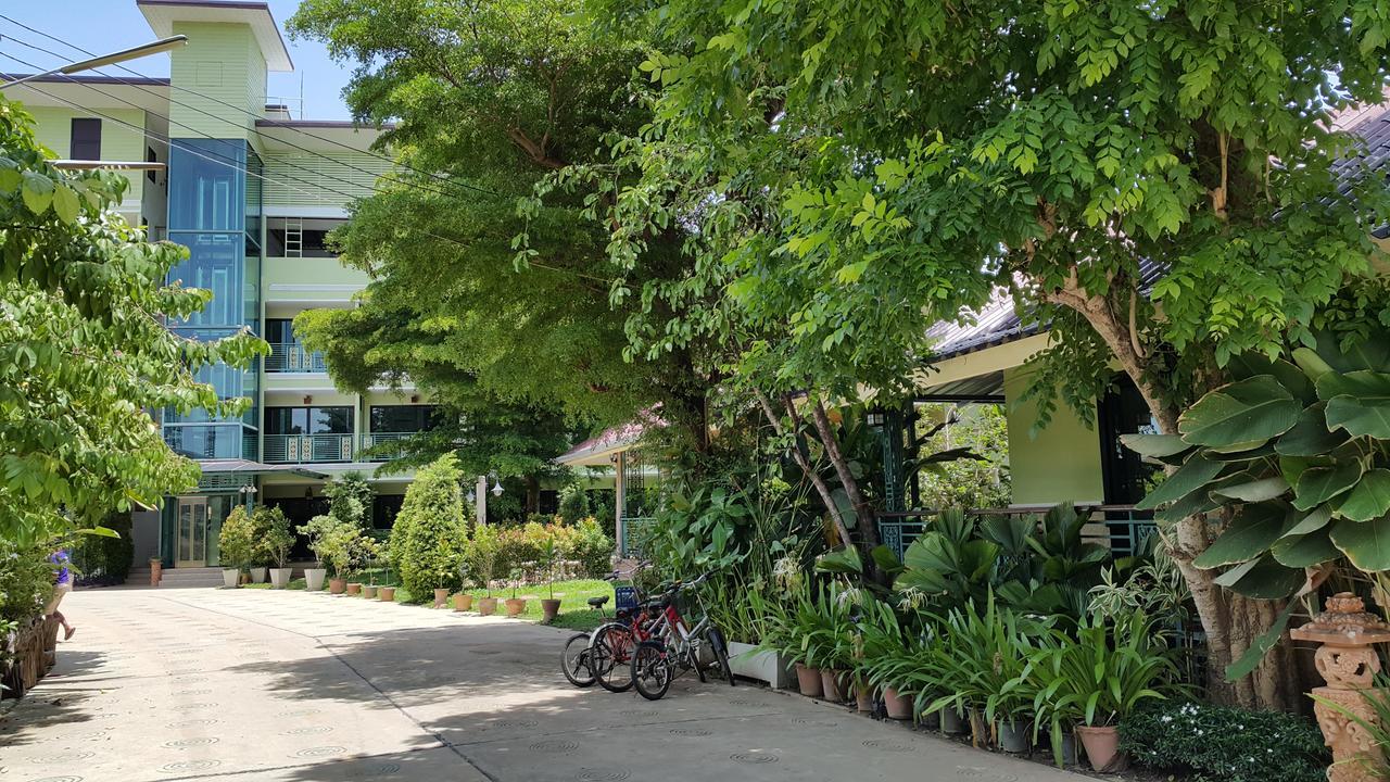 Garden Corner Resort & Hotel 피차눌로크 외부 사진