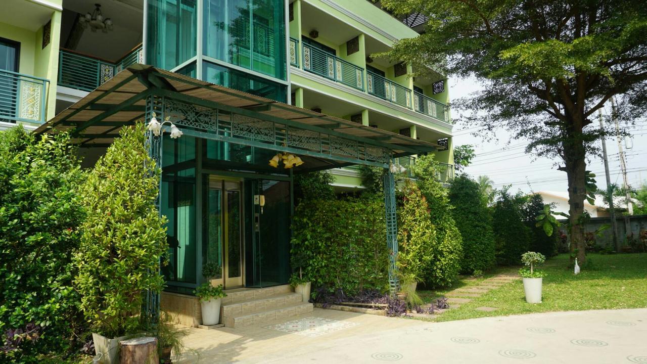 Garden Corner Resort & Hotel 피차눌로크 외부 사진